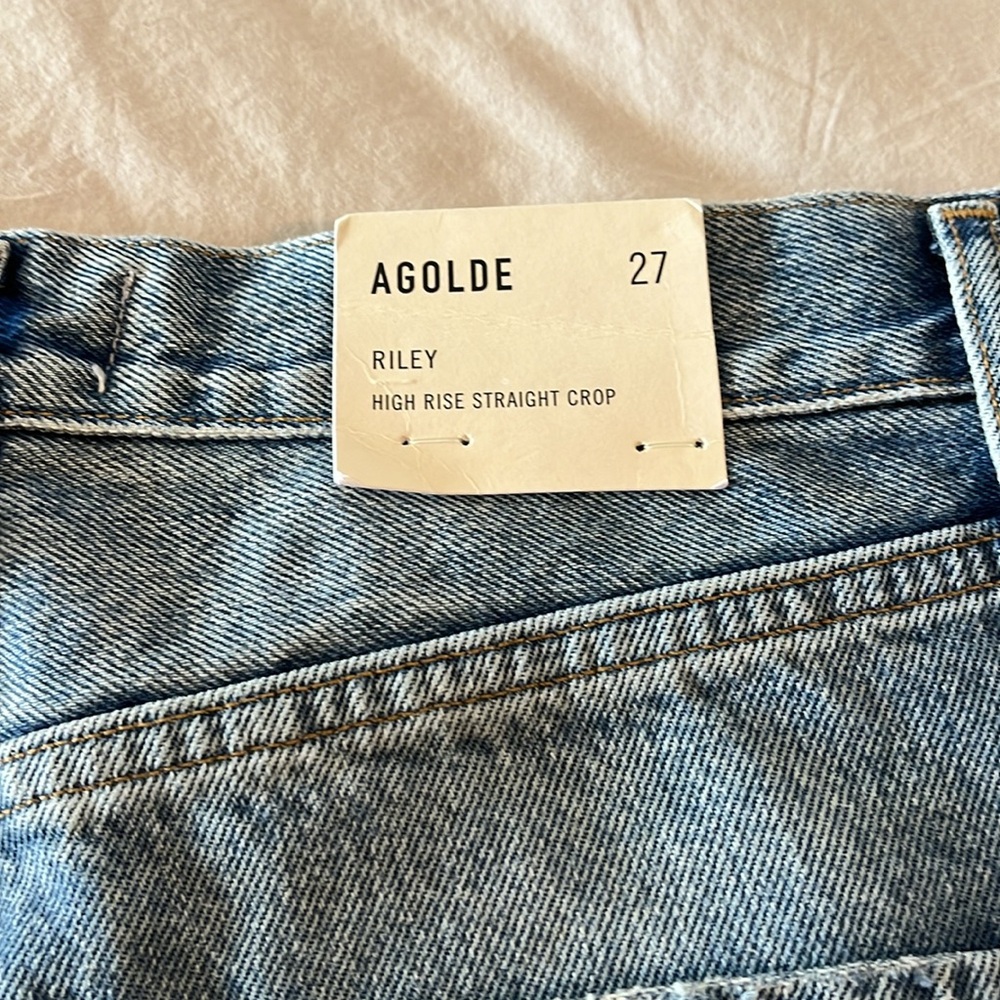 Agolde Riley High Rise Crop Jean - Picture 4 of 10